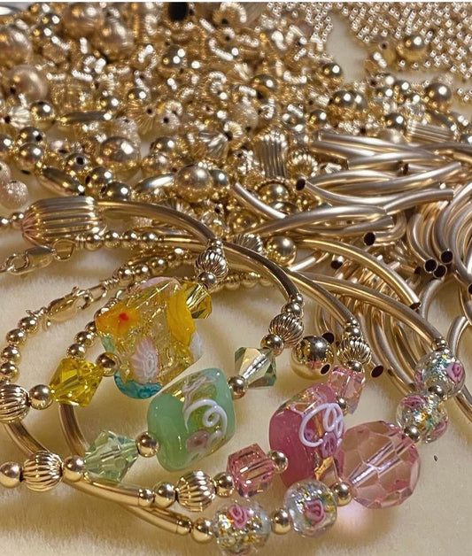 Floral Square w/ Swarovski Crystal 4 Colors