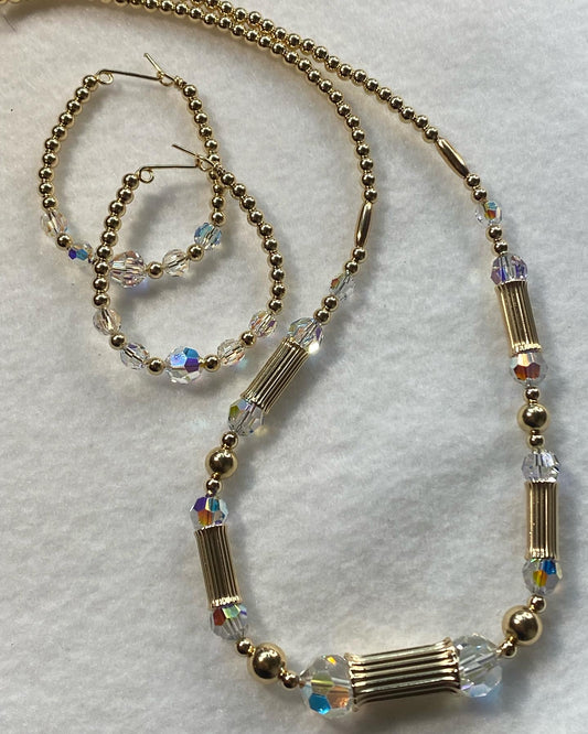 Swarovski Crystal/ Gold Necklace & Crystal Earrings Set