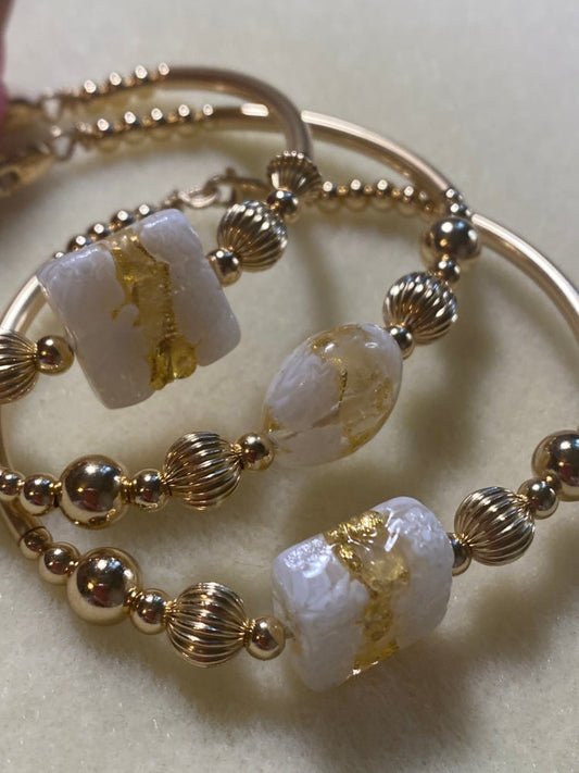 Gold Bangle w/a Splash of Gold (1)